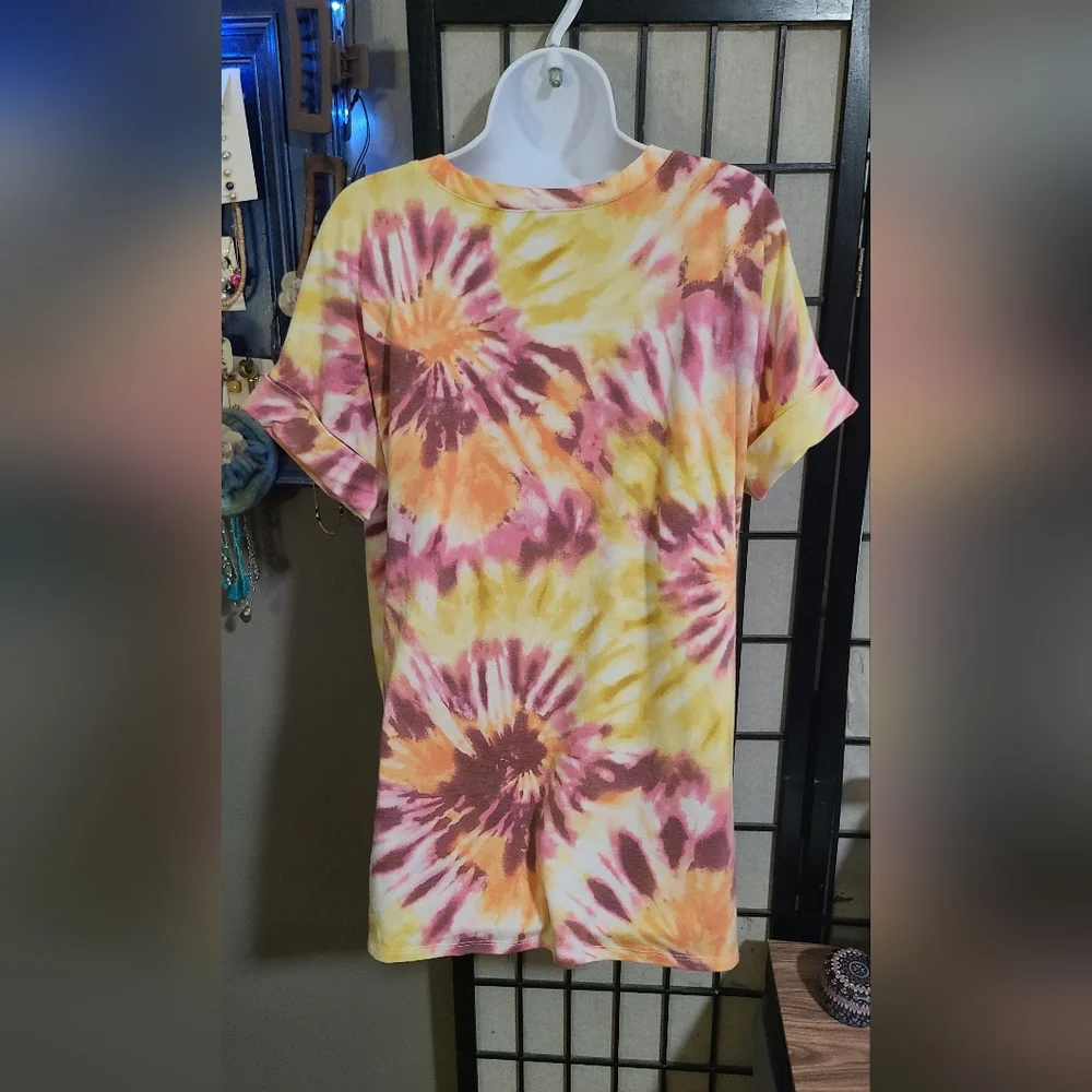 Zenana Yellow and Pink Tie-dye Tee sz S - Picture 3 of 7